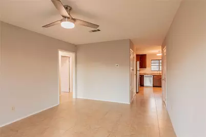 2003 Castle Gate Circle, San Marcos, TX 78666 - Photo 5