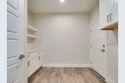 611 Sun Ray, Horseshoe Bay, TX 78657 - Photo 15