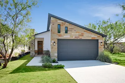 611 Sun Ray, Horseshoe Bay, TX 78657 - Photo 1