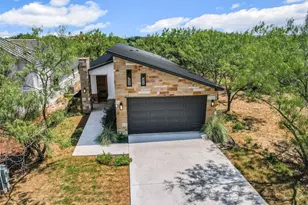 611 Sunray, Horseshoe Bay, TX 78657 - Photo 3