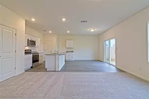 109 Gemsbok Rd, Hutto, TX 78634 - Photo 9
