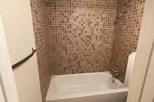 6910 Hart Ln, Austin, TX 78731 - Photo 7