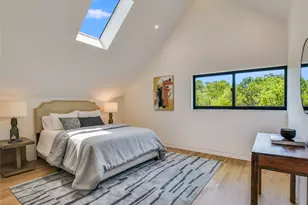 1115 W 31st St, Austin, TX 78705 - Photo 33