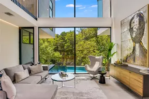 1115 W 31st St, Austin, TX 78705 - Photo 1