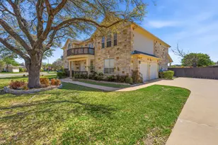 901 Ambrose Dr, Pflugerville, TX 78660 - Photo 3