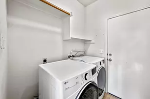 12601 Grimes Ranch Ct, Austin, TX 78732 - Photo 13