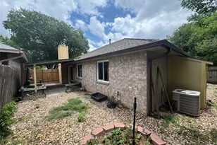 908 Saunders Dr, Round Rock, TX 78664 - Photo 21