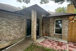 908 Saunders Dr, Round Rock, TX 78664 - Photo 3