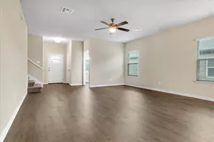 1013 Gaelic Dr, Georgetown, TX 78626 - Photo 9
