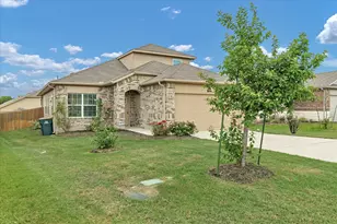 1013 Gaelic Dr, Georgetown, TX 78626 - Photo 3