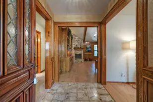 3109 Eanes Cir, Austin, TX 78746 - Photo 7