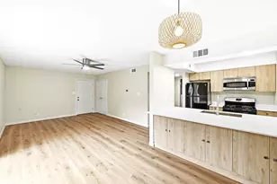 7801 Shoal Creek Blvd, Austin, TX 78757 - Photo 1