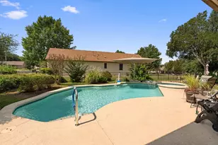 296 Trail of the Flowers, Georgetown, TX 78633 - Photo 33