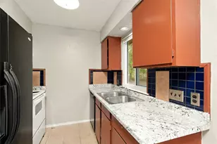 415 Thelma Dr, Austin, TX 78745 - Photo 9