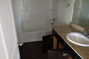 5013 Cressler Ln, Jarrell, TX 76537 - Photo 11