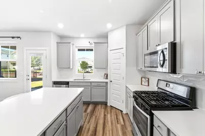 7416 Travertine Spring Drive #149, Austin, TX 78744 - Photo 11