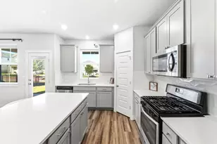 7416 Travertine Spring Dr, Austin, TX 78744 - Photo 11