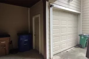 500 Kenniston Dr, Austin, TX 78752 - Photo 25