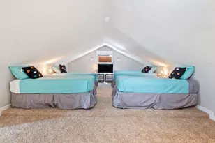 1025 Lakeshore Dr, Spicewood, TX 78669 - Photo 21