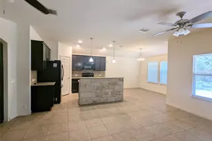 129 Park Ln, San Marcos, TX 78666 - Photo 3