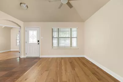 784 Sampson, Kyle, TX 78640 - Photo 11