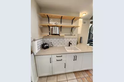 6501 Lost Cove #B, Austin, TX 78746 - Photo 13