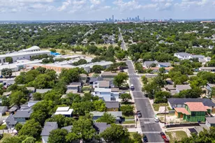 7611 Providence Ave, Austin, TX 78752 - Photo 37