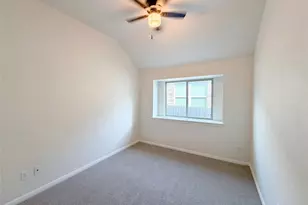 543 Tanda Ln, Hutto, TX 78634 - Photo 9