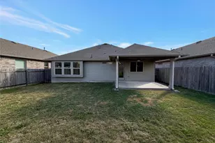 543 Tanda Ln, Hutto, TX 78634 - Photo 5