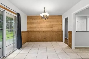 202 E Tate St, Burnet, TX 78611 - Photo 5