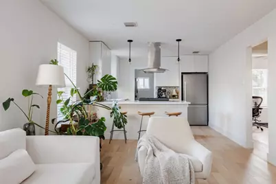 827 Gullett Street, Austin, TX 78702 - Photo 5