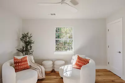 827 Gullett Street, Austin, TX 78702 - Photo 27