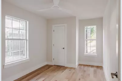 827 Gullett Street, Austin, TX 78702 - Photo 33