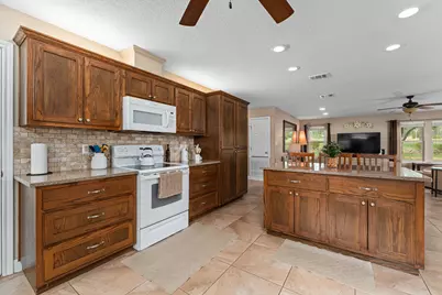 119 Saddle Court, Bastrop, TX 78602 - Photo 19