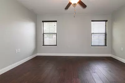 8801 Edmundsbury Drive, Austin, TX 78747 - Photo 11