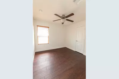 8801 Edmundsbury Drive, Austin, TX 78747 - Photo 13