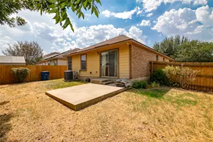 8801 Edmundsbury Dr, Austin, TX 78747 - Photo 17