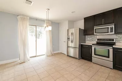 8801 Edmundsbury Drive, Austin, TX 78747 - Photo 7