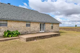 615 County Rd 357, Granger, TX 76530 - Photo 27