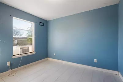 135 Petirrojo Court, Del Valle, TX 78617 - Photo 9