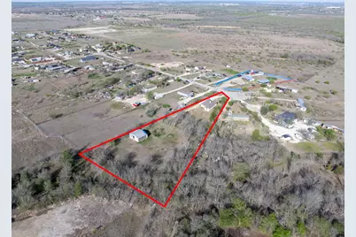 135 Petirrojo Court, Del Valle, TX 78617 - Photo 33