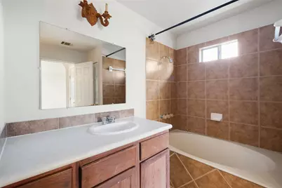 135 Petirrojo Court, Del Valle, TX 78617 - Photo 7