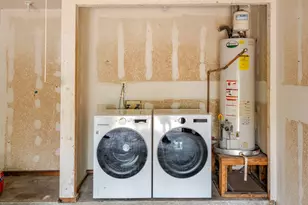 6307 Okner Ln, Austin, TX 78745 - Photo 17