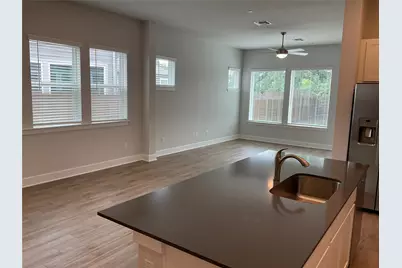 3000 Chisholm Trail Road #27, Round Rock, TX 78681 - Photo 7