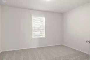 12811 Village Spun Plz, Buda, TX 78610 - Photo 11