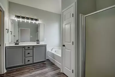 340 Rose Mayer Loop, La Grange, TX 78945 - Photo 17