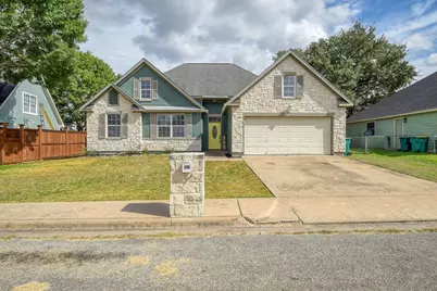 340 Rose Mayer Loop, La Grange, TX 78945 - Photo 1
