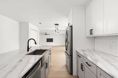 1507 Karen Avenue, Austin, TX 78757 - Photo 11