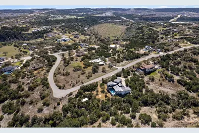 4800 Hidden Creek Lane, Spicewood, TX 78669 - Photo 39