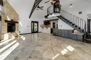 128 Kaupo Dr, Bastrop, TX 78602 - Photo 5